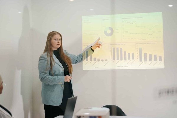 What Are the Key Elements of Effective Virtual Leadership?