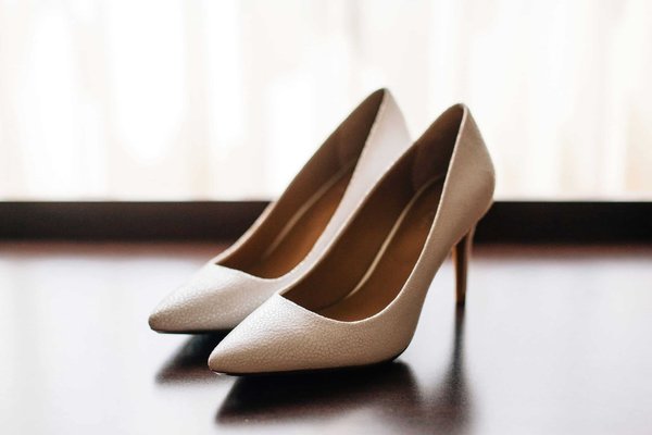 How to Choose the Perfect Pair of Comfortable Yet Stylish Work Heels?